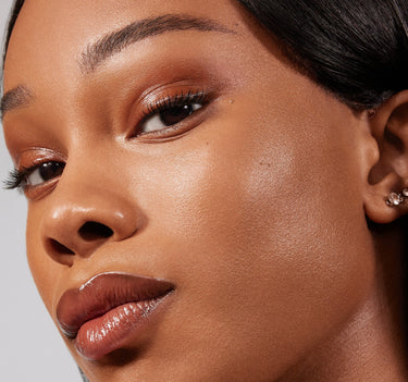 Lightform Extended Hydration Foundation {Rich 24W}